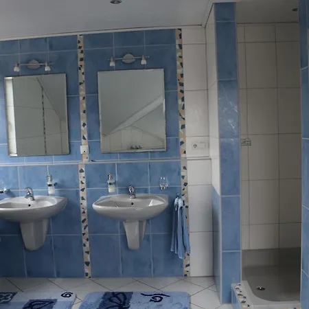 Apartment Am Rhein *