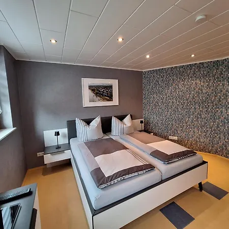 Am Rhein Apartment *